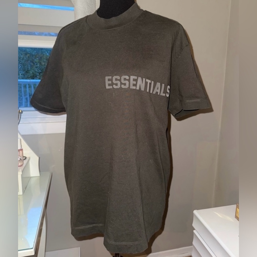 Essentials T-Shirt